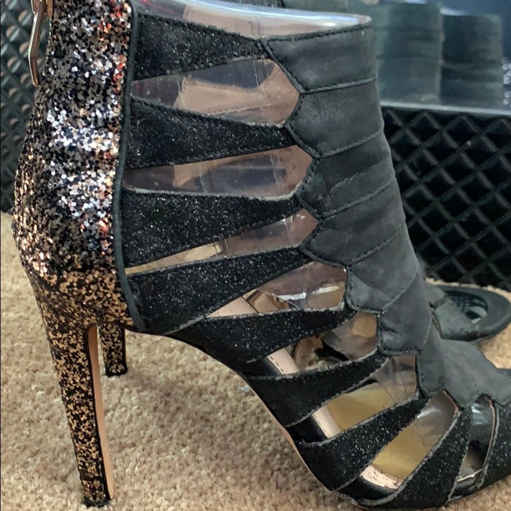 Vince Camuto heels